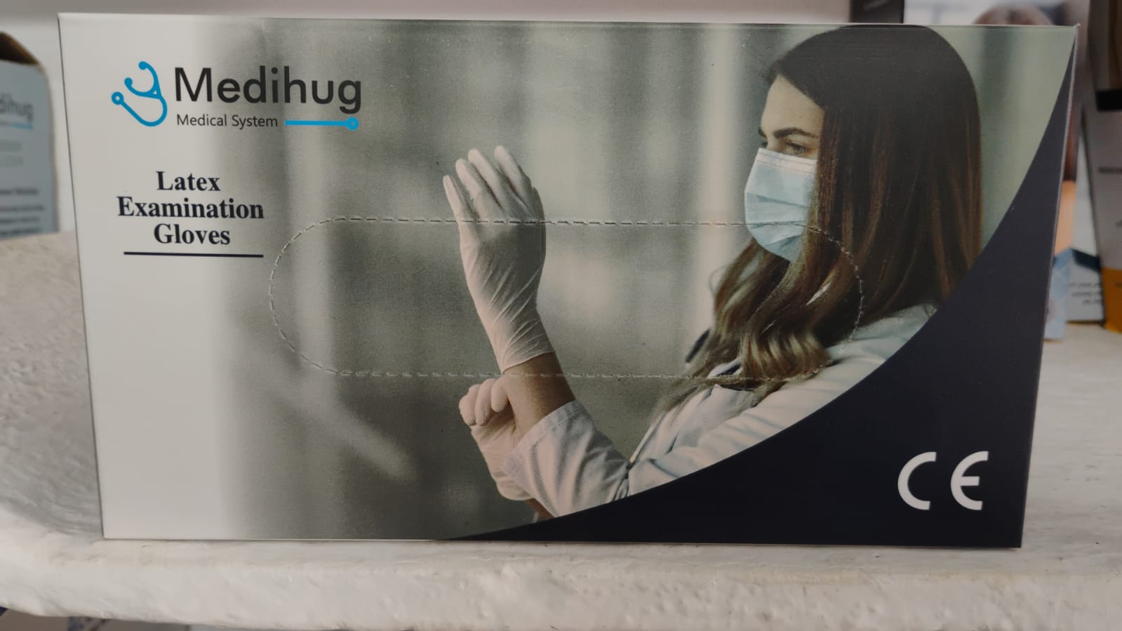 Medihug Nitrile gloves Medium size