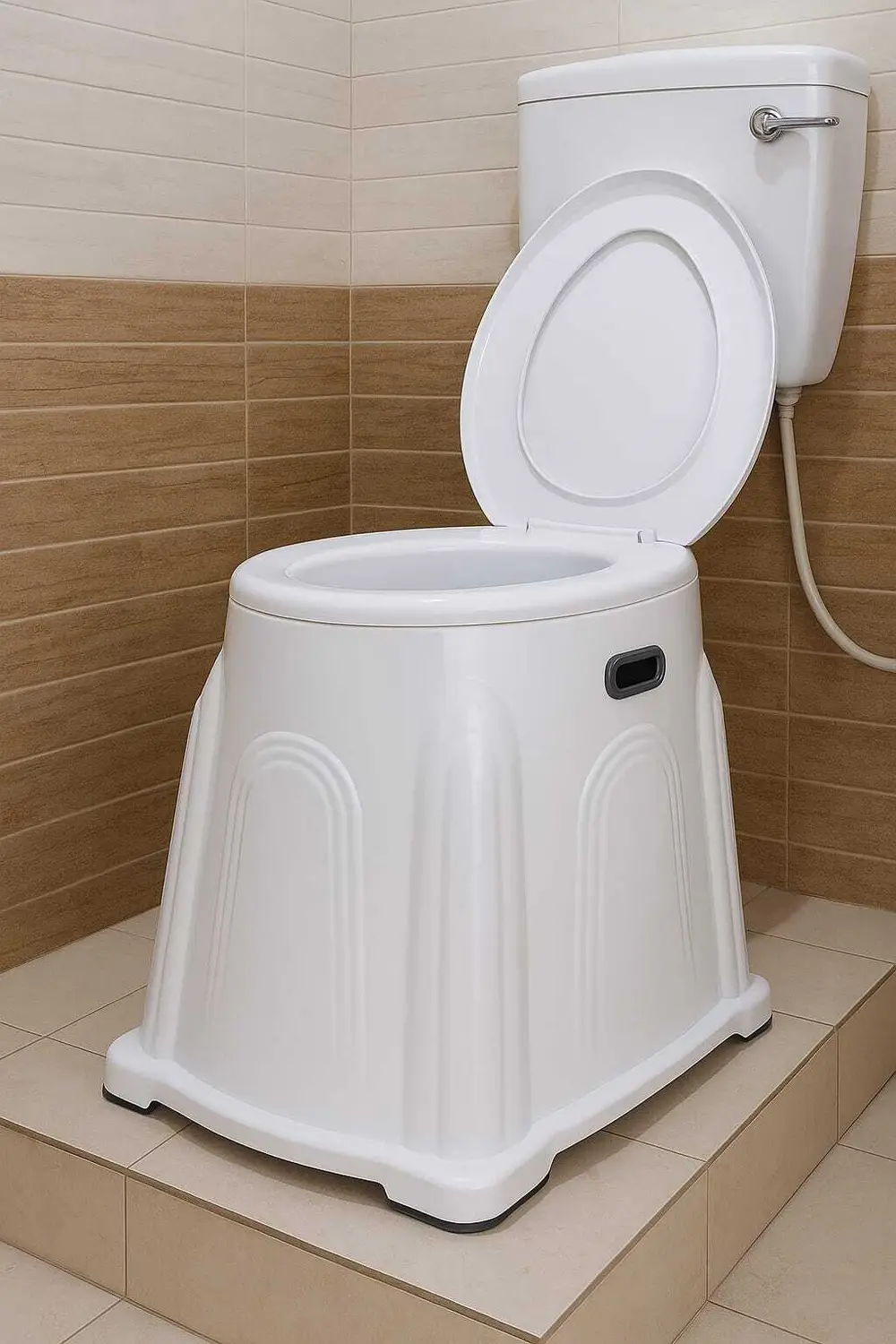 Western Commod stool